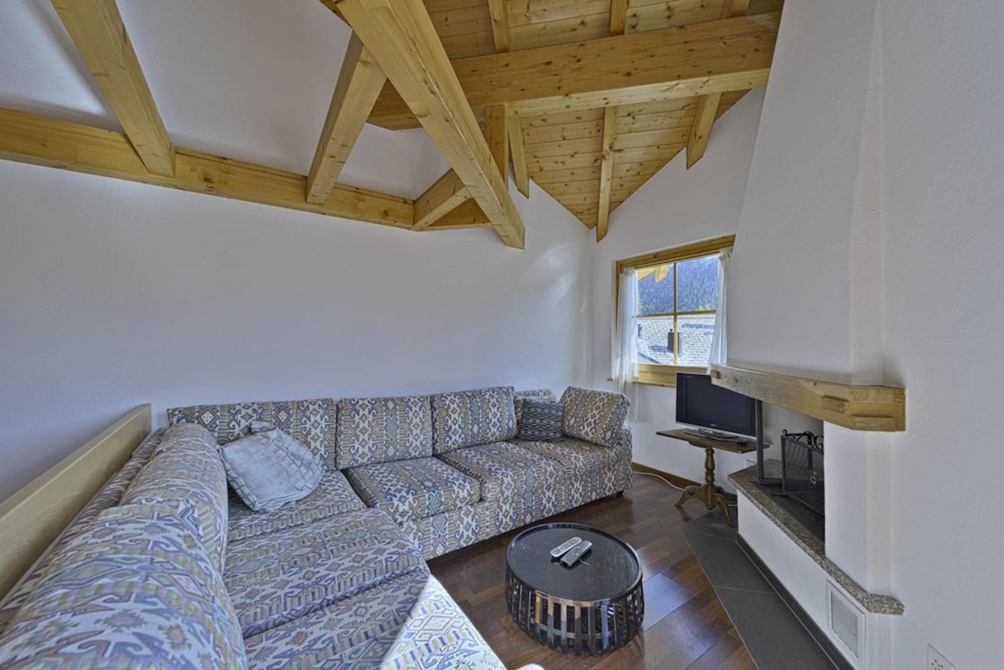 Chesa San Peider - Pontresina Apartment Exterior photo